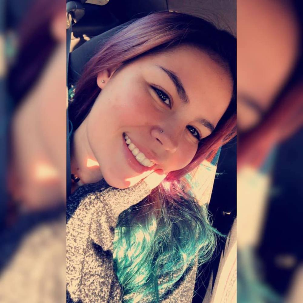 Meet your Posher, Makayla